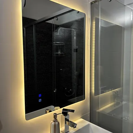 Appartement Modern Escape Location & Stadium View *