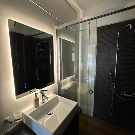 Appartement Modern Escape Location & Stadium View Tirana